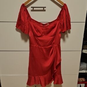 Elegant Pink Off-Shoulder Romper